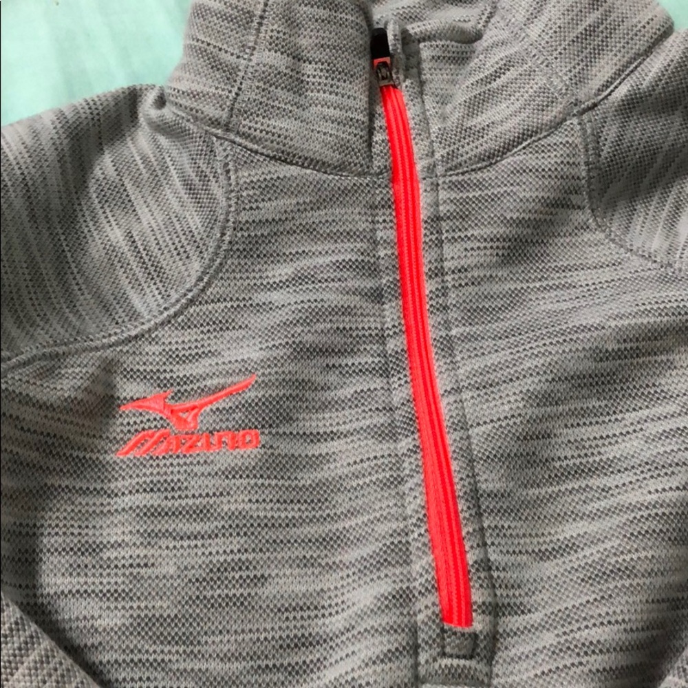 pullover - Picture 3 of 5